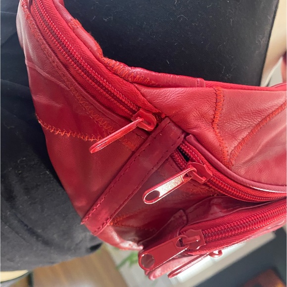 Vintage red Fanny Pack Waist Bag Genuine Patchwork Leather 6 zips 17” x 6.5” - Picture 4 of 10